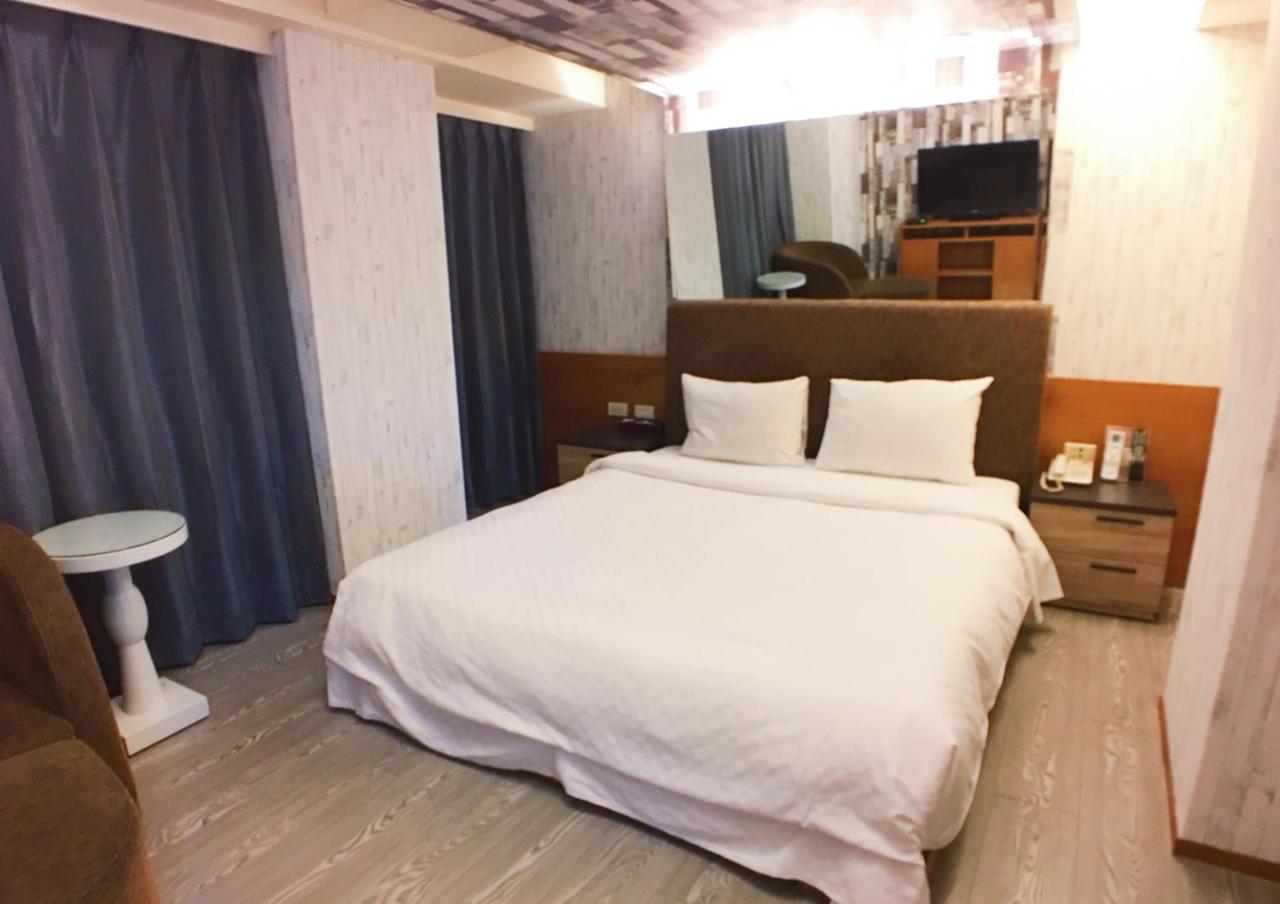 Love Hotel Тайбей Екстер'єр фото